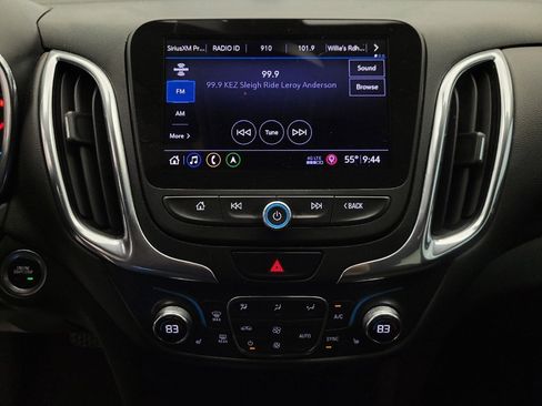 Used 2021 Chevrolet Equinox LT image 25