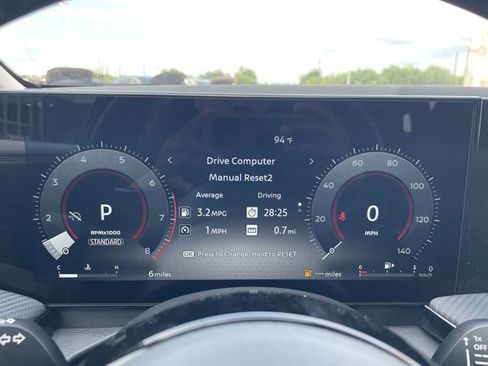 New 2025 Nissan Kicks SR image 11