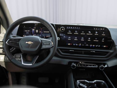 New 2026 Chevrolet Silverado EV LT w/ Plus Package image 15