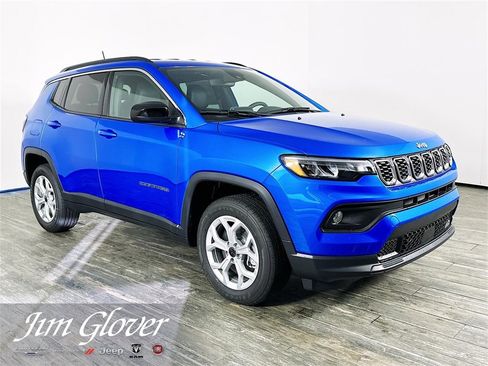 New 2026 Jeep Compass Latitude image 1