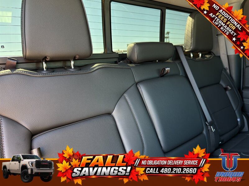 Used 2026 GMC Sierra 3500 Denali w/ Denali Reserve Package AWD/4WD image 28