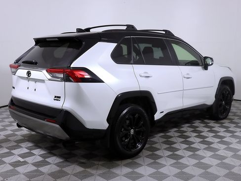 Used 2025 Toyota RAV4 XSE w/ Advanced Technology Package AWD/4WD image 7