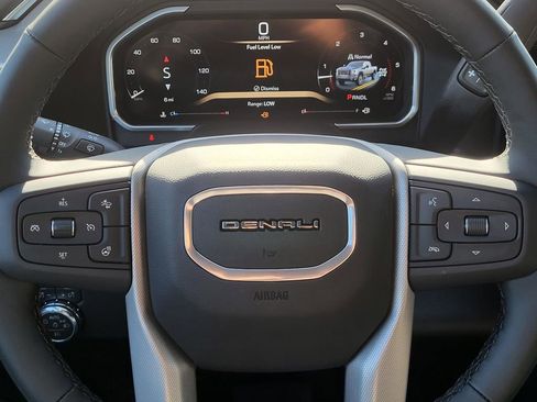 New 2026 GMC Sierra 2500 Denali w/ Denali Reserve Package image 12