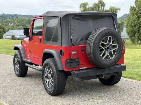 Used 2006 Jeep Wrangler X AWD/4WD image 30