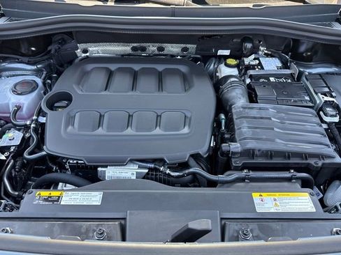 New 2025 Volkswagen Tiguan S image 14