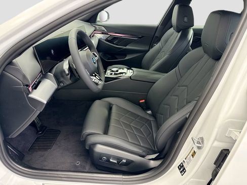 New 2027 BMW 530i xDrive w/ M Sport Package AWD/4WD image 18