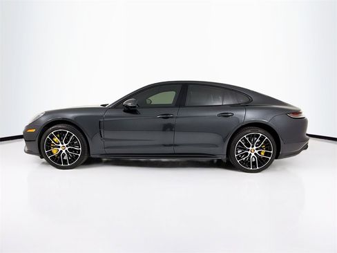 Certified 2023 Porsche Panamera Turbo S w/ Premium Package image 2