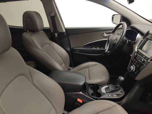 Used 2017 Hyundai Santa Fe Sport image 21