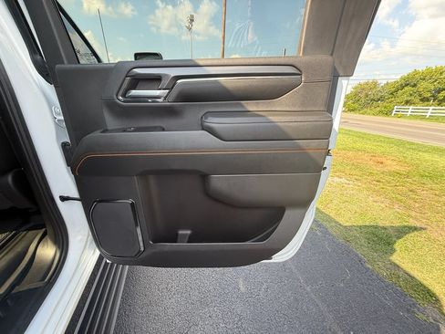 Used 2024 GMC Sierra 2500 AT4 w/ AT4 Premium Plus Package AWD/4WD image 20