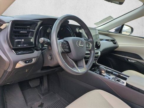 Used 2024 Lexus RX 350 FWD w/ Technology Package image 10