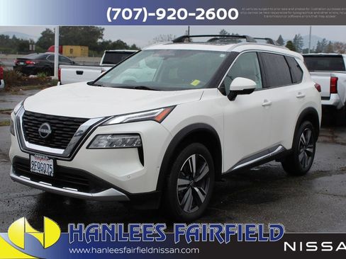 Used 2023 Nissan Rogue Platinum w/ Platinum Premium Package image 3