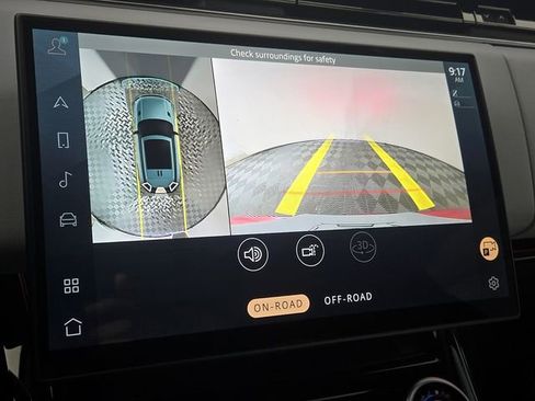 Used 2023 Land Rover Range Rover Sport SE Dynamic image 20