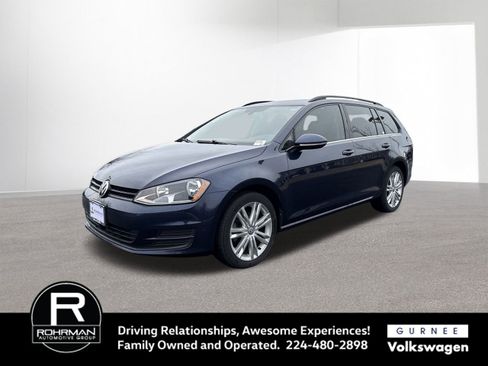 Used 2016 Volkswagen Golf Limited Edition image 1