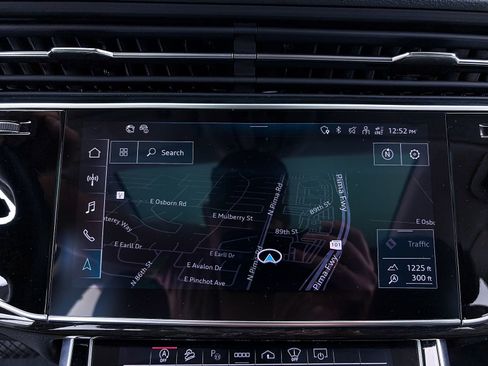 Used 2023 Audi Q7 3.0T Prestige AWD/4WD image 8