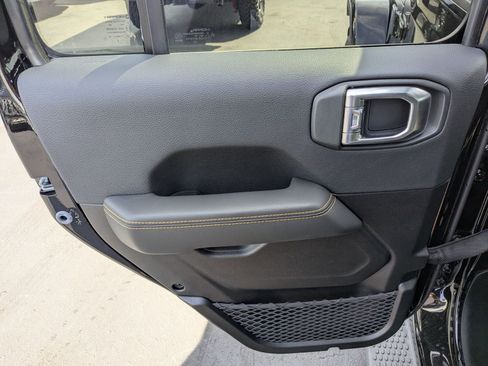 New 2025 Jeep Wrangler Sahara image 29