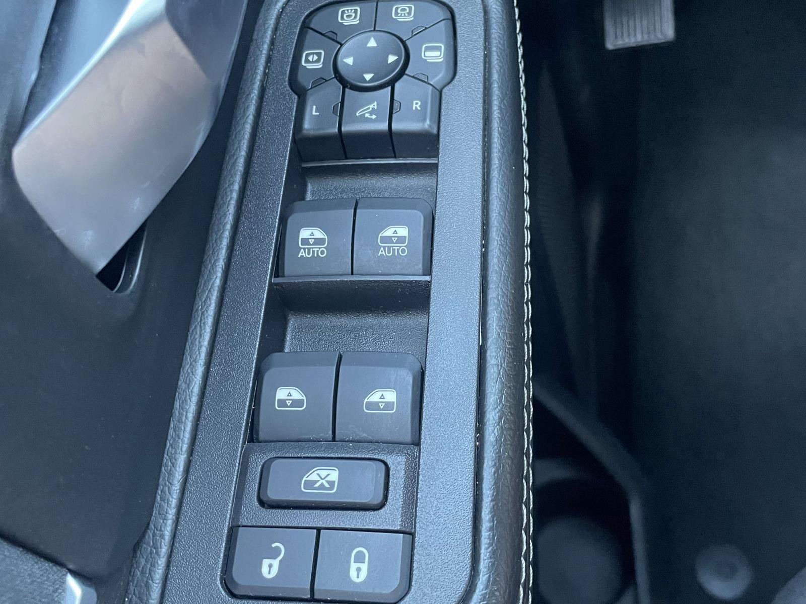 Used 2025 RAM 2500 Big Horn AWD/4WD image 26