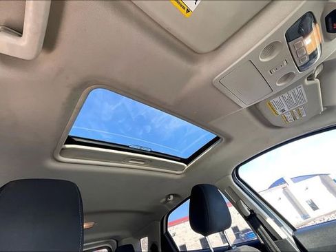 Used 2020 Ford EcoSport SE w/ SE Convenience Package image 22