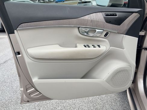 Used 2024 Volvo XC90 B6 Plus w/ Protection Package Premier image 19