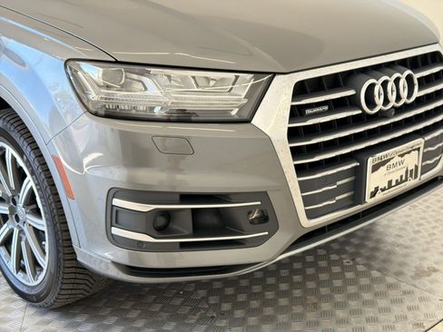Used 2017 Audi Q7 3.0T Premium Plus w/ Premium Plus Package AWD/4WD image 11
