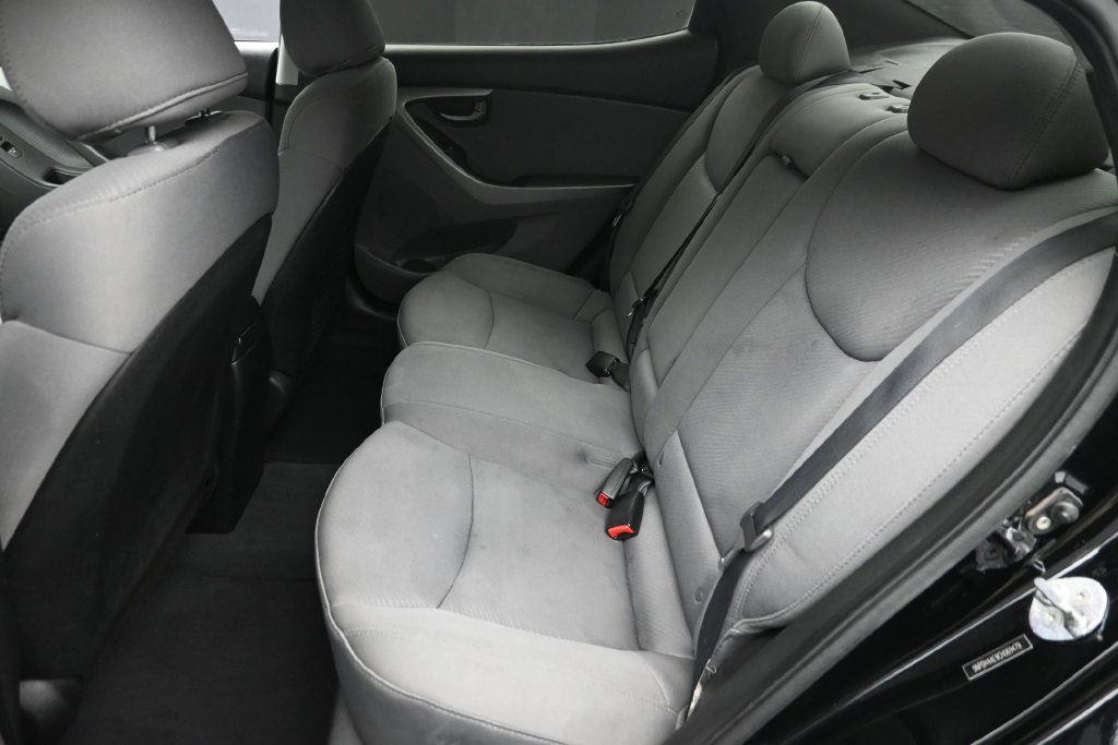Used 2012 Hyundai Elantra GLS w/ Preferred Pkg 3 FWD image 12