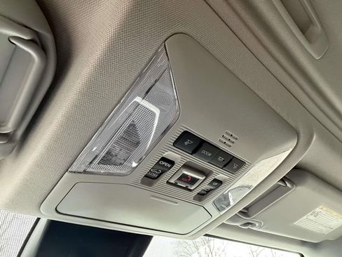 Used 2023 Toyota RAV4 XLE w/ Convenience Package image 27