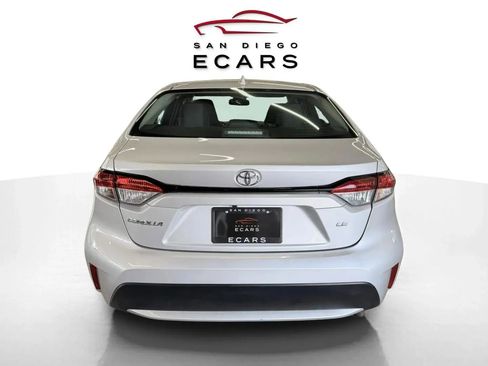 Used 2022 Toyota Corolla LE image 6