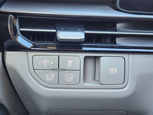 Certified 2026 Kia Sportage EX image 21