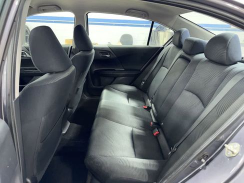 Used 2015 Honda Accord LX image 17