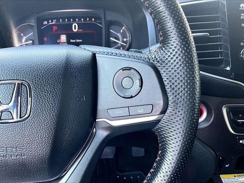 Used 2023 Honda Passport TrailSport image 24