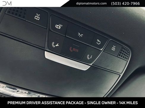 Used 2018 Mercedes-Benz GLC 300 4MATIC image 40