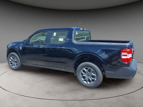New 2026 Ford Maverick XLT w/ Equipment Group 301A AWD/4WD image 2