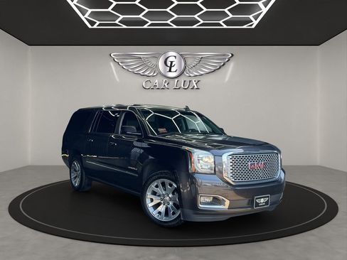 Used 2017 GMC Yukon XL Denali w/ Open Road Package image 7