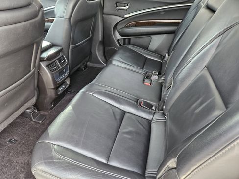 Used 2017 Acura MDX FWD image 30