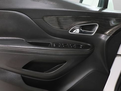 Used 2016 Buick Encore Convenience AWD/4WD image 23