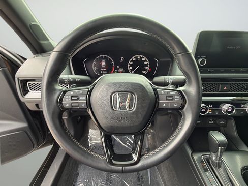 Used 2023 Honda Civic Sport image 17