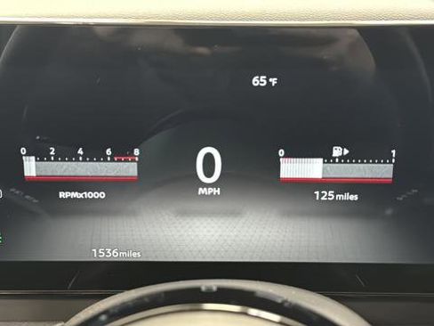 Used 2025 Nissan Kicks SR FWD image 16