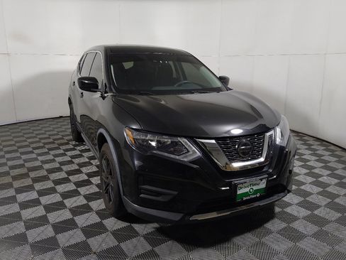 Used 2020 Nissan Rogue S AWD/4WD image 14