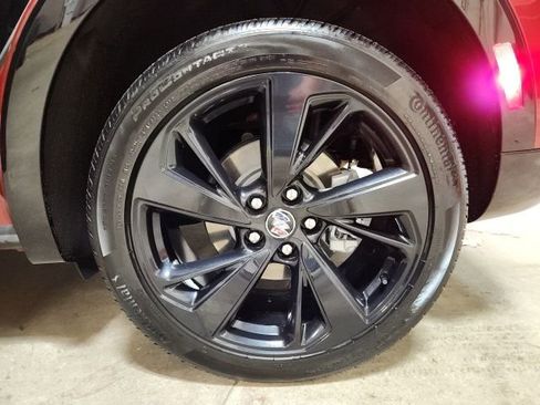 Certified 2023 Buick Envision Preferred w/ Sport Touring Package image 25