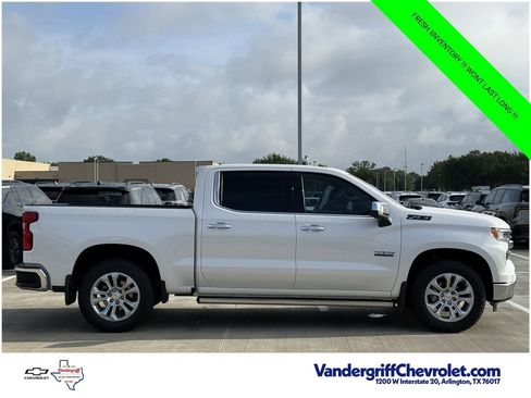 Used 2025 Chevrolet Silverado 1500 LTZ w/ LTZ Premium Texas Edition AWD/4WD image 3