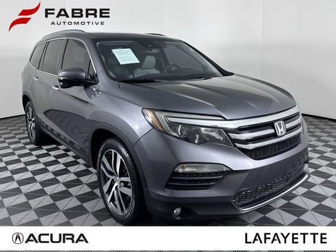 Used 2016 Honda Pilot Touring image 1