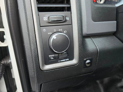 Used 2015 RAM 2500 Tradesman w/ Popular Equipment Group image 25