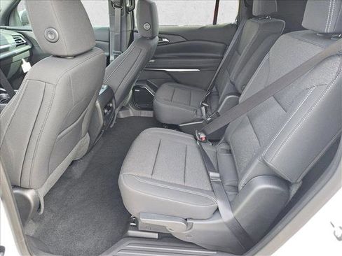 New 2026 Chevrolet Traverse LT w/ Enhanced Driving Package image 16