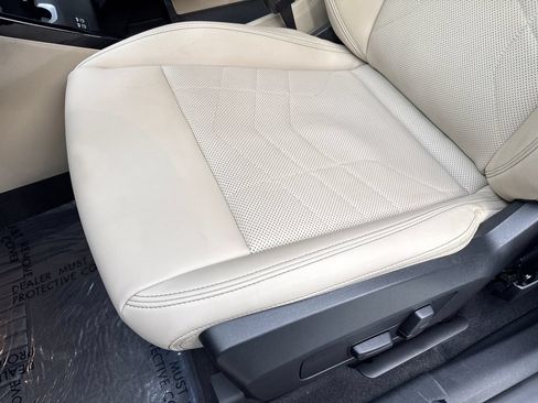 Used 2023 BMW X1 xDrive28i w/ Premium Package AWD/4WD image 28