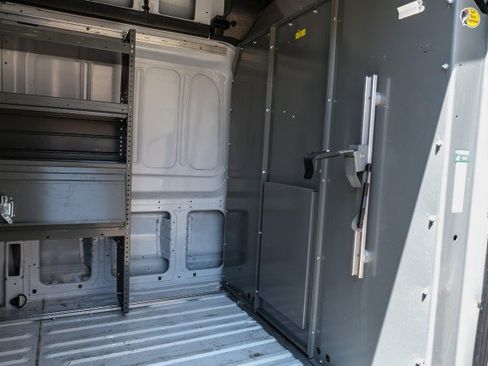Used 2023 Ford Transit 250 148 High Roof RWD image 38