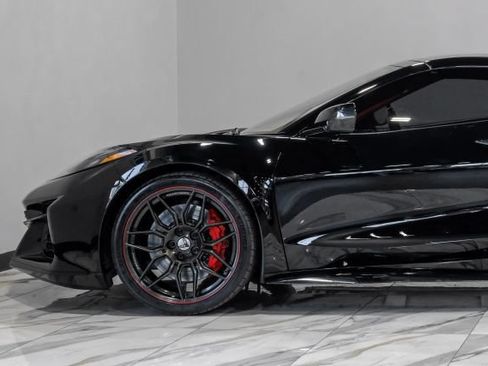 Used 2023 Chevrolet Corvette Z06 w/ Stealth Interior Trim Package RWD image 20