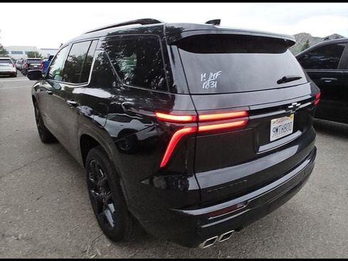 Used 2024 Chevrolet Traverse RS image 4