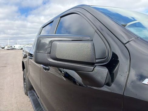 Used 2024 Chevrolet Silverado 1500 LT Trail Boss w/ Convenience Package II image 5