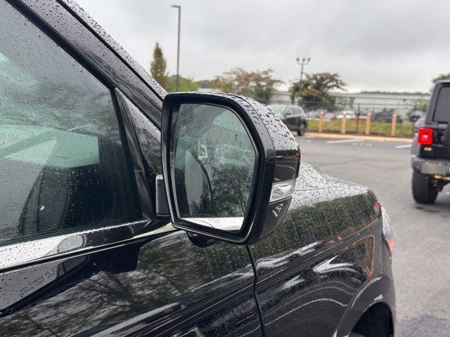 Used 2023 Ford Expedition Max Limited AWD/4WD image 14