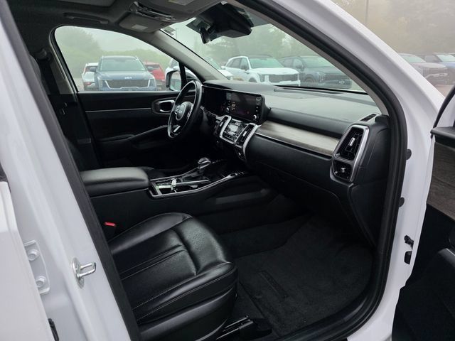 Certified 2023 Kia Sorento S w/ Panoramic Sunroof Package AWD/4WD image 11