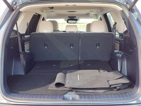 Used 2022 Hyundai Palisade SEL w/ 8P Bench Seat Package image 6